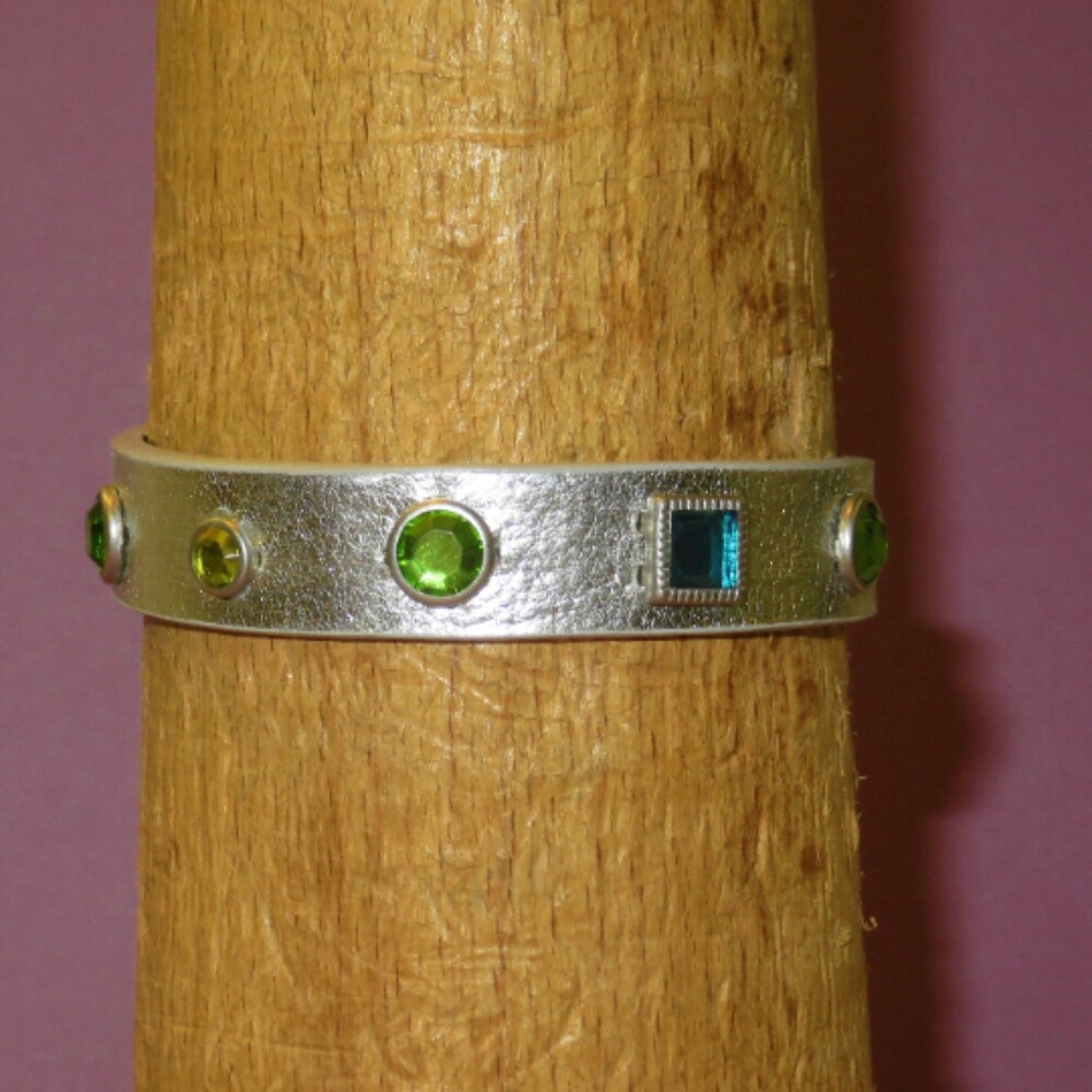 Vegan faux leather color acrylic rhinestone bracelets silver tone chains 6.5in +